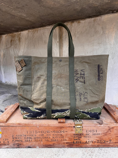 ‘US Marines’ Vietnam Boat Tote
