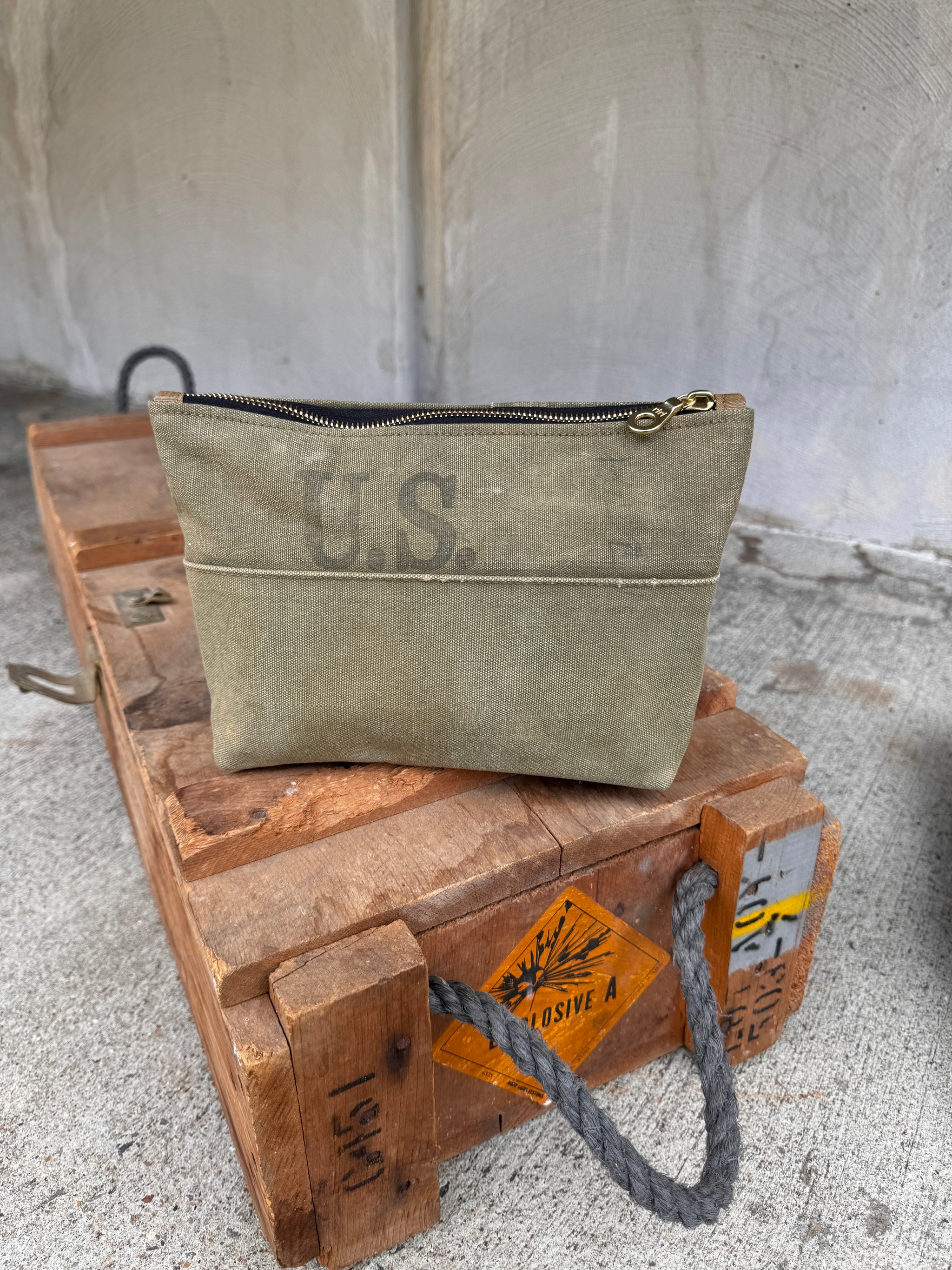 WW2 Canvas Bags/Accessories – Laszlo's Leather