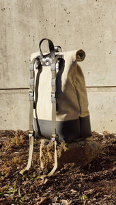 Roll Top Backpack - 20-25 L